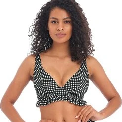 FREYA Check In - Underwire High Apex Bikini Top